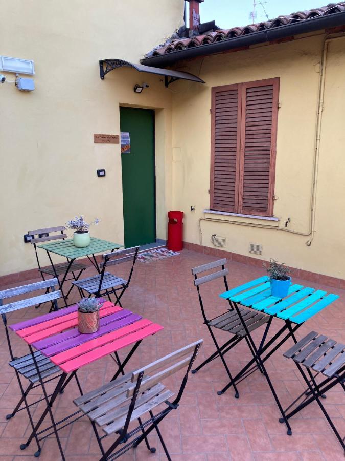 R&B La Pomposa Dei Motori Hotel Modena Bagian luar foto